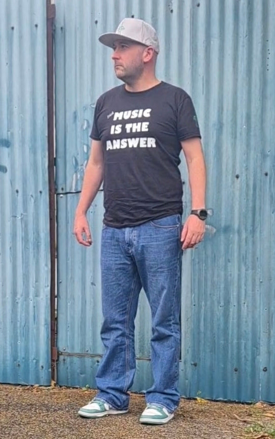 Short sleeve "Music is the Answer" T-Shirt