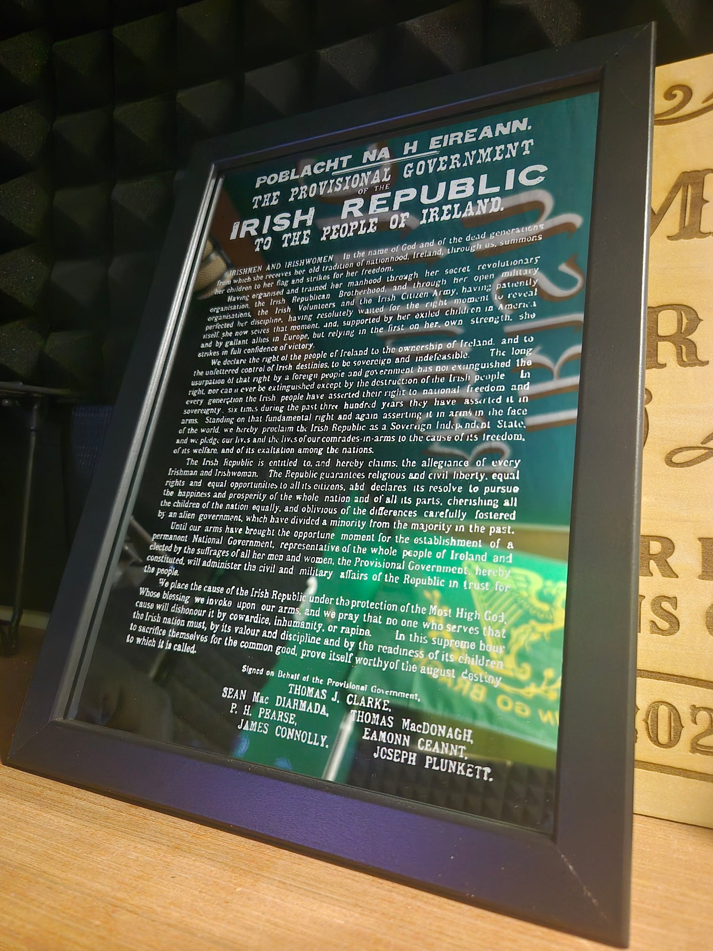 Irish proclamation mirror